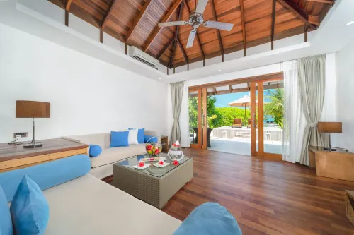 Hideaway Beach Resort & Spa Kamar Photos