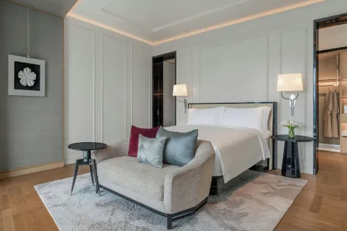 The Ritz-Carlton, Bangkok Chambres Photos