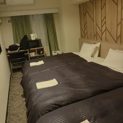 HOTEL LiVEMAX BUDGET Yokohama Kannai Chambres Photos