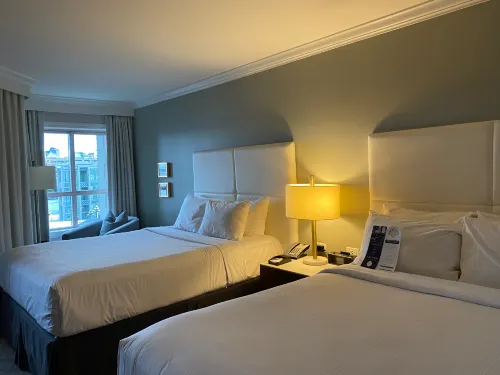 Hotel Grand Pacific Rooms Photos