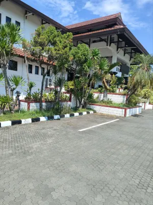 Bahari Inn Tegal Public Areas Photos