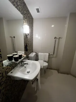 Ibis Phuket Patong Kamar Photos