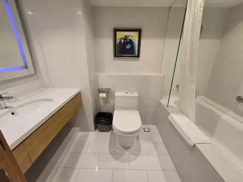 Royal Dragon Hotel Zimmer Photos
