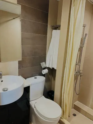 H1 Hotel Rooms Photos