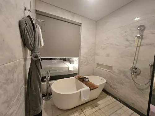 JHL Solitaire Gading Serpong Kamar Photos