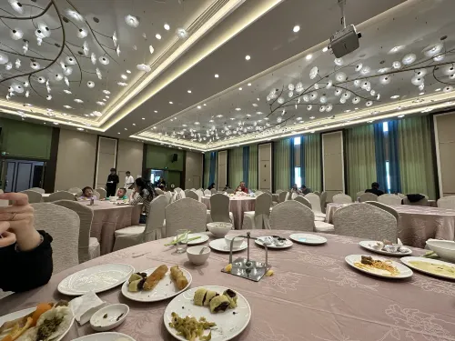 Haining Hotel Dining Photos