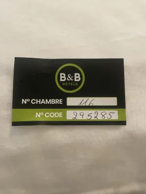 B&B HOTEL Paris Sud Châtenay-Malabry Photos