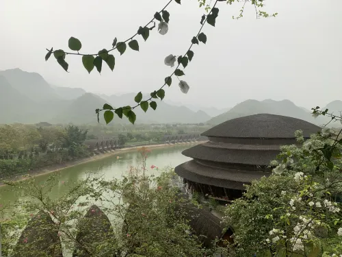 Wyndham Grand Vedana Ninh Binh Resort Xung quanh Photos