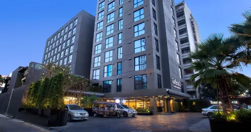 Galleria 12 Sukhumvit Bangkok by Compass Hospitality Esterni Photos