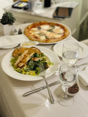 Four Seasons Hotel Los Angeles at Beverly Hills Ristorazione Photos