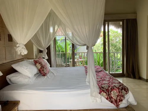 Mesari Hotel Ubud Zimmer Photos