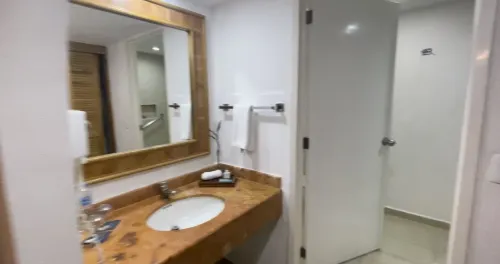Beachscape KIN Ha Villas & Suites Номера Photos
