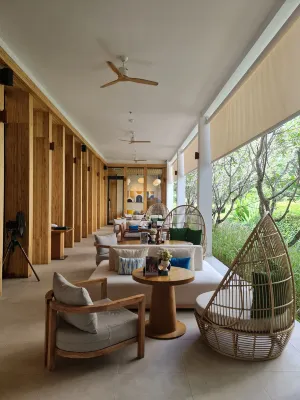 Le Méridien Phuket Mai Khao Beach Resort (Marriott International) Общественные зоны Photos
