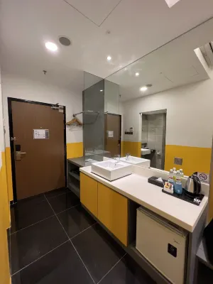 Amerin Hotel Johor Bahru Kamar Photos