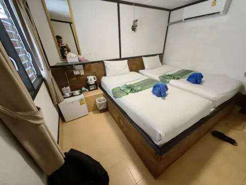Phi Phi Nice Beach Resort Rooms Photos