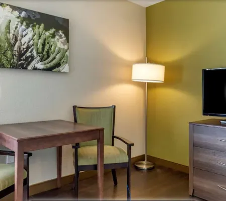 Best Western North Phoenix Hotel Rooms Photos