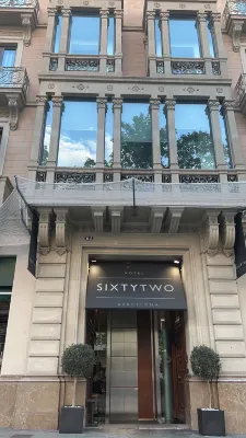 Sixtytwo Hotel Esterni Photos