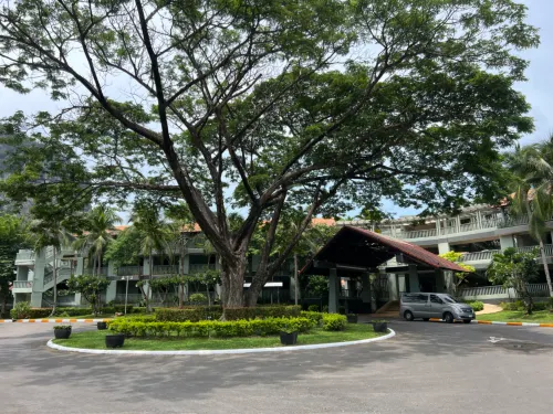 Aonang Villa Resort I Beach Front Außen Photos