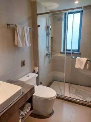 Homeinn Selected Hotel (Huzhou Aishan Yintai City Yishang Street) 객실 Photos