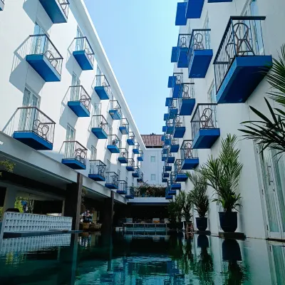 Kampi Hotel Legian - Bali   Aree comuni Photos