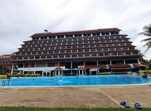 Resorts World Kijal Esterni Photos