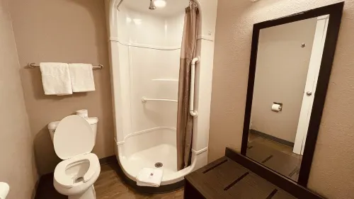 Motel 6 Issaquah, WA - Seattle - East Zimmer Photos