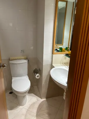 Ramada Hong Kong Grand View Rooms Photos