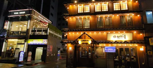KSTAR METRO Hotel Exterior Photos