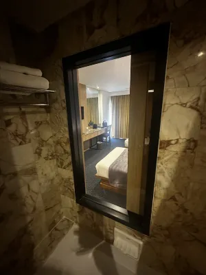 Royal Palace Hotel Rooms Photos