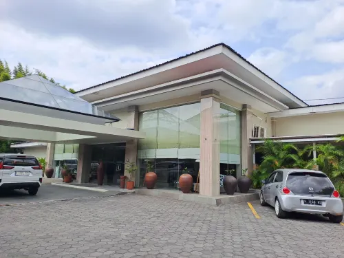 Hotel Tasneem Malioboro Yogyakarta Eksterior Photos