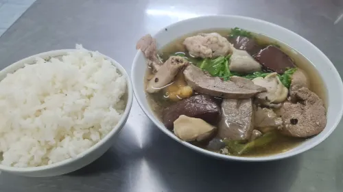 BTS Bang Chak 全天旅舍 餐飲 Photos