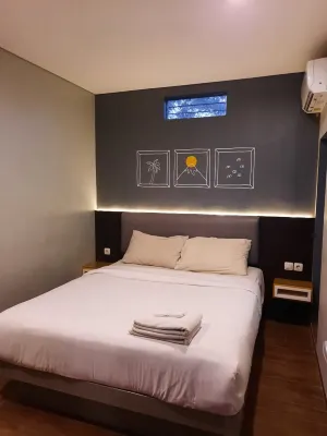 Sunrise Hotel Kudus Kamar Photos