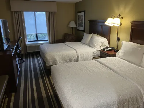 Hampton Inn Washington-Dulles Int'l Airport South Rooms Photos