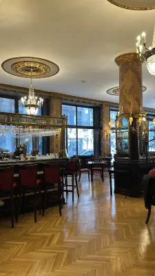 Danubius Hotel Astoria City Center Photos