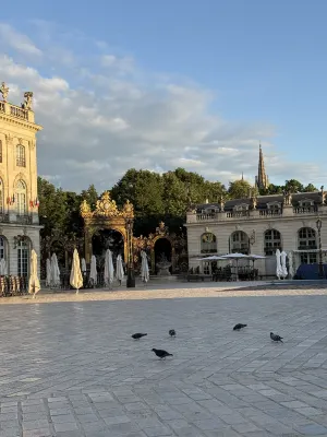 Hôtel Mercure Nancy Centre Place Stanislas Hotellin lähellä Photos