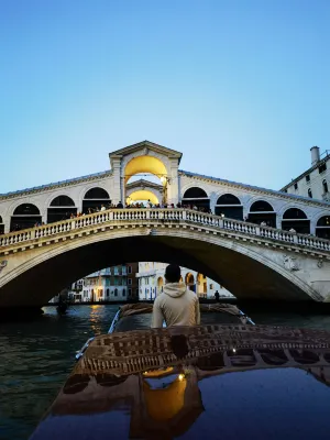 NH Venezia Laguna Palace Рядом с отелем Photos