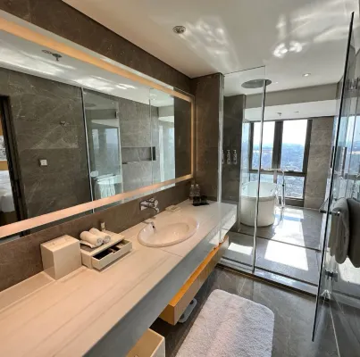 Renaissance Beijing Wangfujing Hotel Rooms Photos