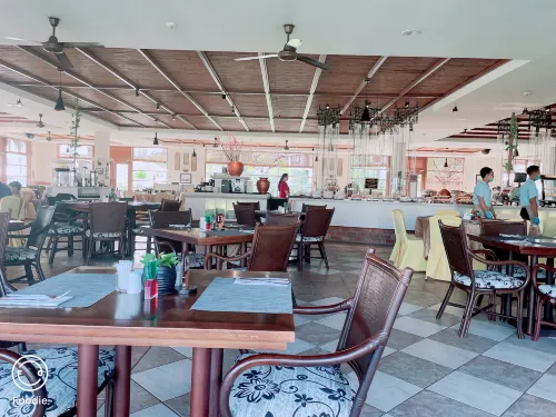 Nirwana Resort Hotel Makanan Photos