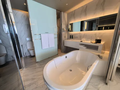 Hilton Pattaya Rooms Photos