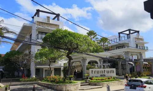 Truntum Kuta ( formerly Grand Inna Kuta ) Экстерьер Photos