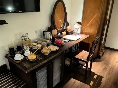 Amanaki Saigon Boutique Hotel Photos