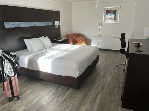 Quality Inn & Suites Airport Chambres Photos
