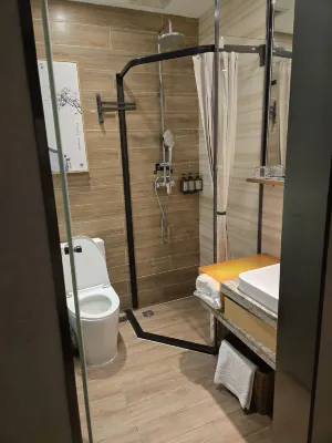 ShenzhenWannan Oil  Lanz Hotel Kamar Photos