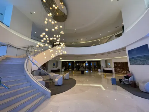 JA Ocean View Hotel, Jumeirah Beach Dubai Общественные зоны Photos