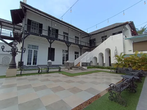 Petit Boutique Hotel Solo Экстерьер Photos