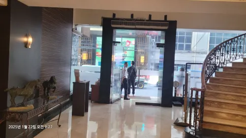 Executive Hotel Photos