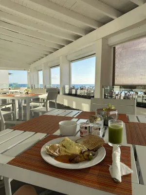 Oleo Cancun Playa All Inclusive Resort Restauration Photos