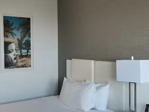 YVE Hotel Miami Rooms Photos