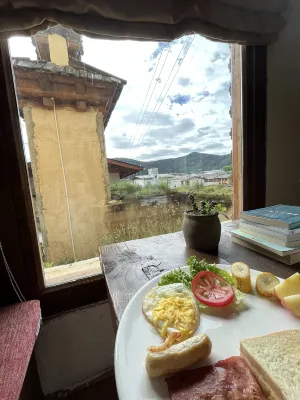 Shangri-La Mubuo Hotel (Dukezong Ancient City) Dining Photos