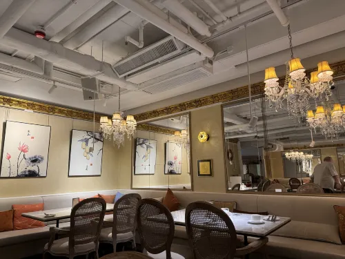 The Charterhouse Causeway Bay Dining Photos
